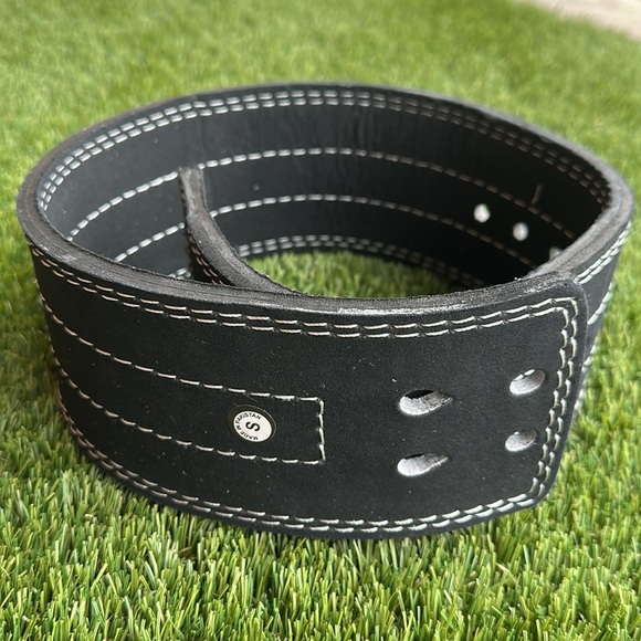 Flexz Fitness Powerlifting Weightlifting Belt Size Small 24”-30” waist - Picture 6 of 6